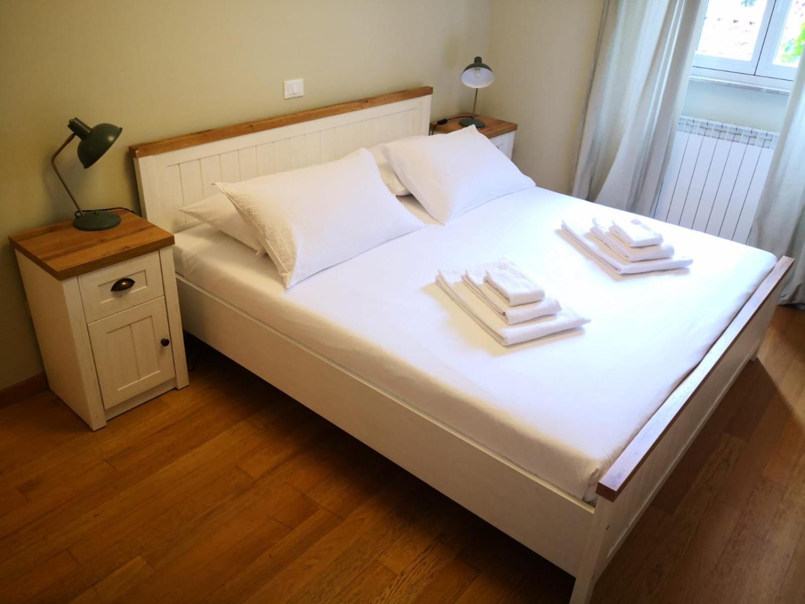 Antico Borgo Apartment Триест Экстерьер фото